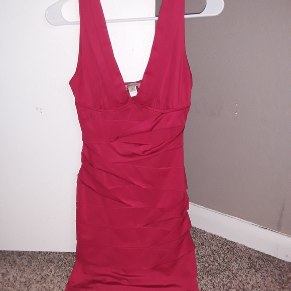 Dress - Picture 1 of 5